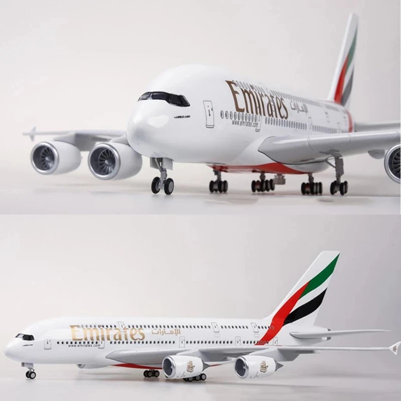 1/160 Scale 45.5cm Airplane Model 380 A380 UAE Airline Aircraft Toy with Light & Wheel Landing Gears Diecast Plastic Resin Toy