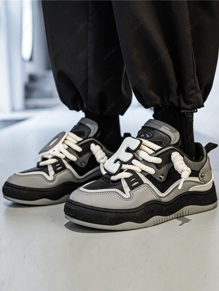 Men's Streetwear Fashion Letter Decor Thick Bottom Lace-up Front Colorblock Skateboarding Shoes