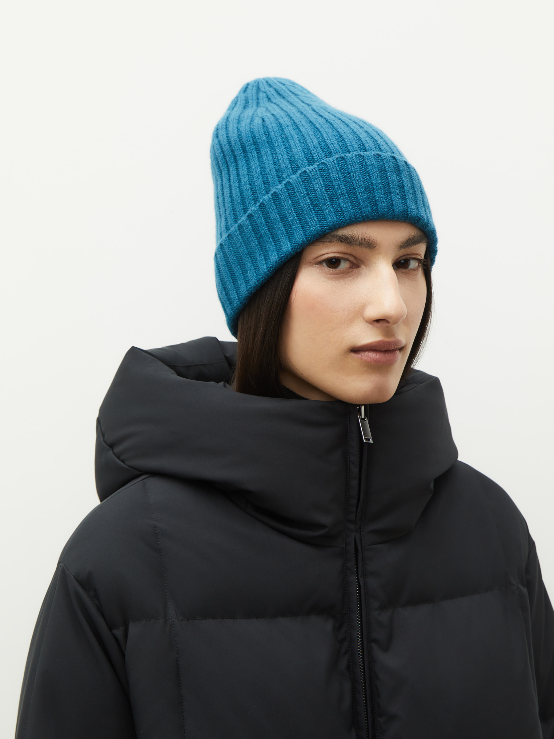 Шапки, шарфы, перчатки Шапка из шерсти мериноса 12 STOREEZ