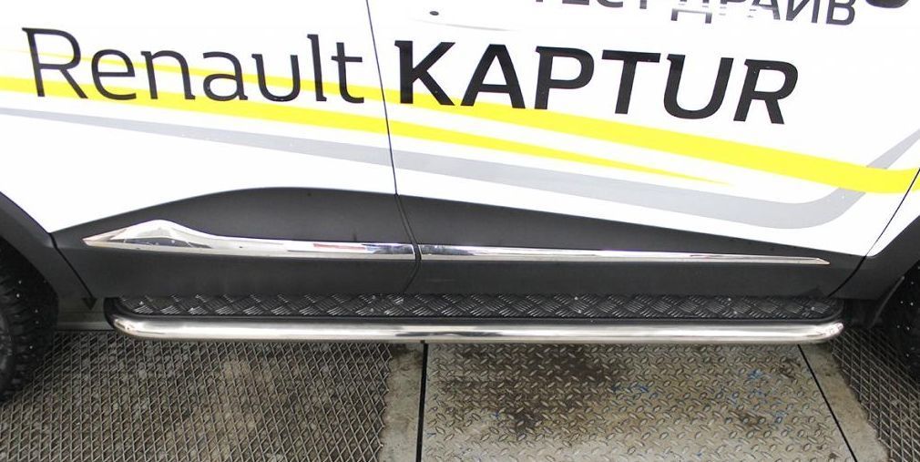 Пороги с листом d-53 для Renault Kaptur 2016 -