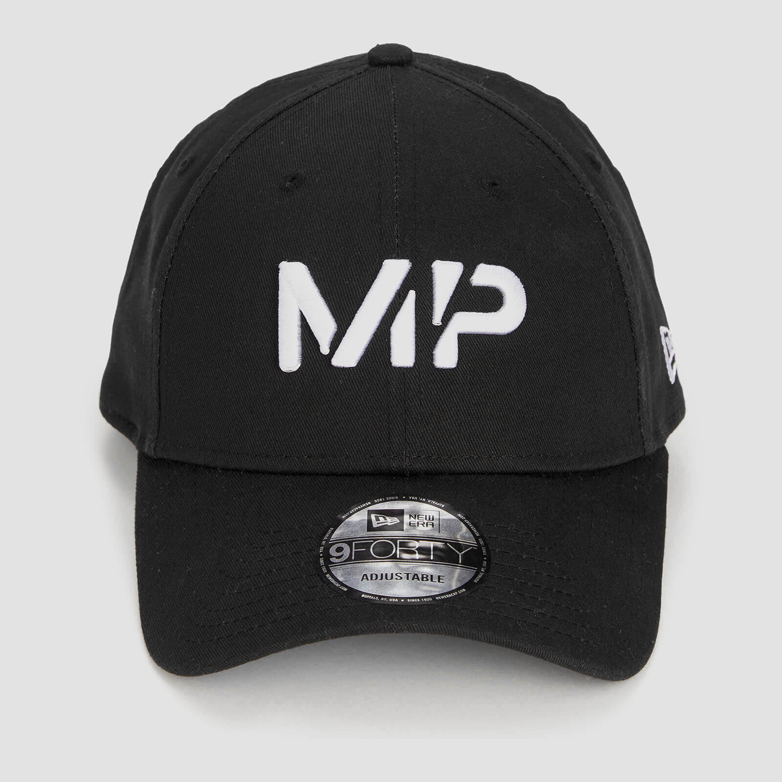 Clothing Accessories  Myprotein MP NEW ERA 9FORTY Baseball Cap - Black/White