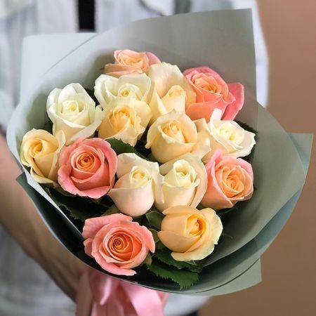   Flor2u Букет из роз нежный микс 15 шт. (40 см)