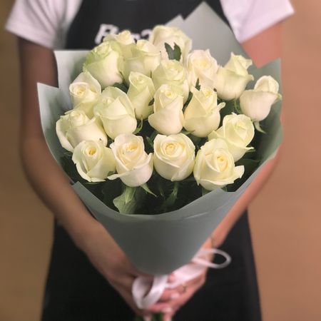 Букет из 19 роз (70 см)