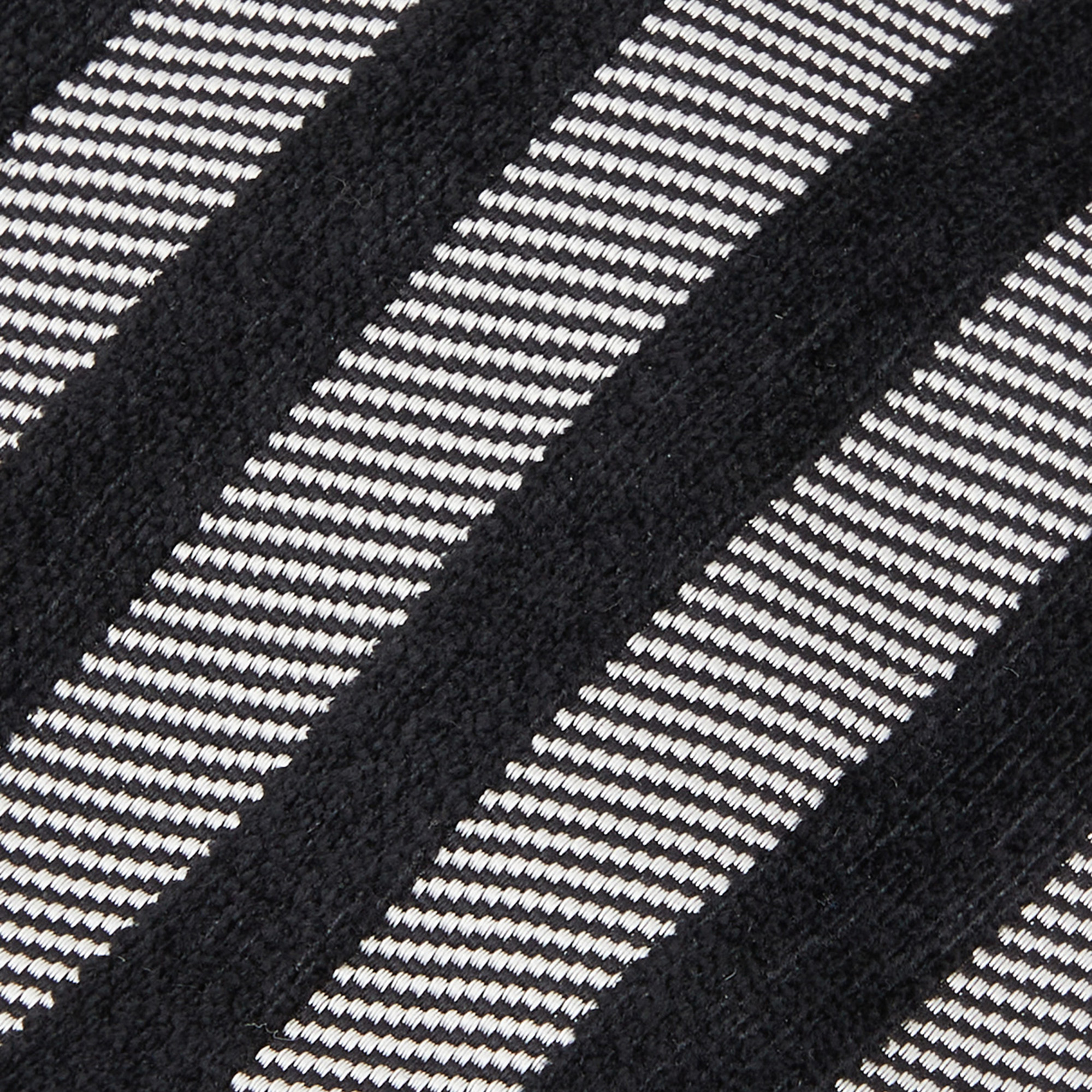 Neckties Gianfranco Ferre Grey & Black Diagonal Striped Jacquard Tie