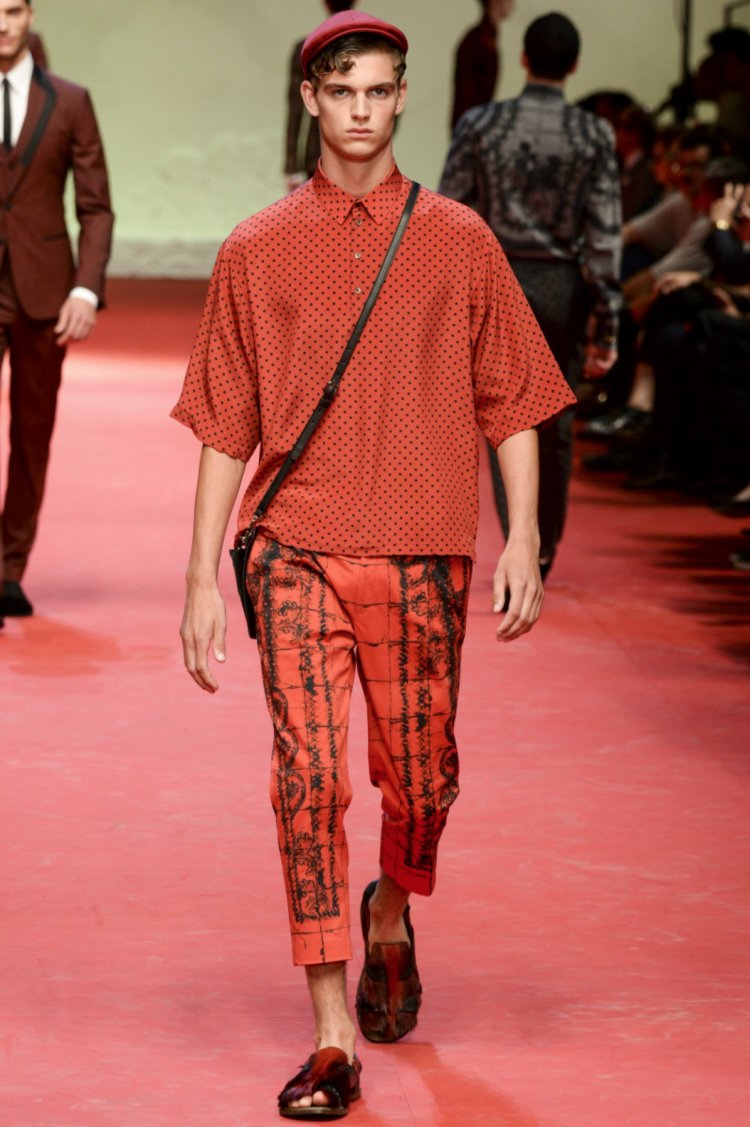   Nazya Повседневные брюки D&g  2015 DOLCE GABBANA Pants