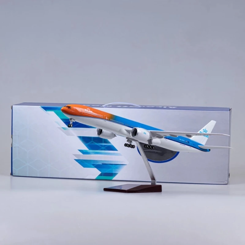47CM 1/157 Scale 777 B777 Aircraft KLM Air Airlines Model W Light and Wheel Landing Gear Diecast Plastic Resin Plane
