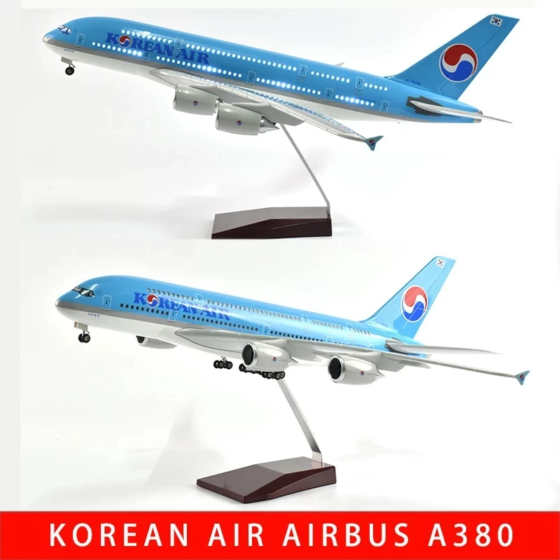 1/160 Scale 46cm Korean Air Passenger Jet A380 Airplane Model Die Cast Resin Lamp And Wheels Airplane Gift Collection
