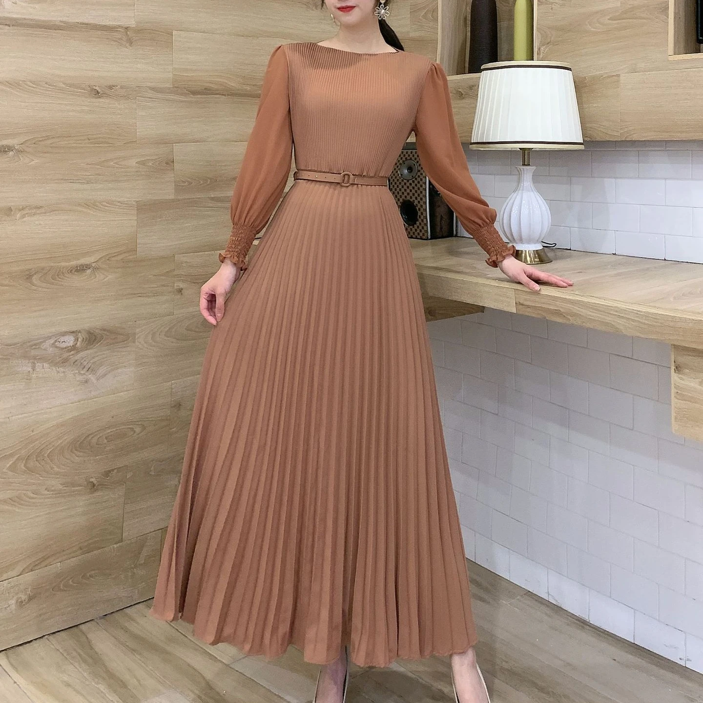 Women Slim Pleated Maxi Dress with Belt Streetwear Vintage dress Tie Front Dress  Robe AM4643