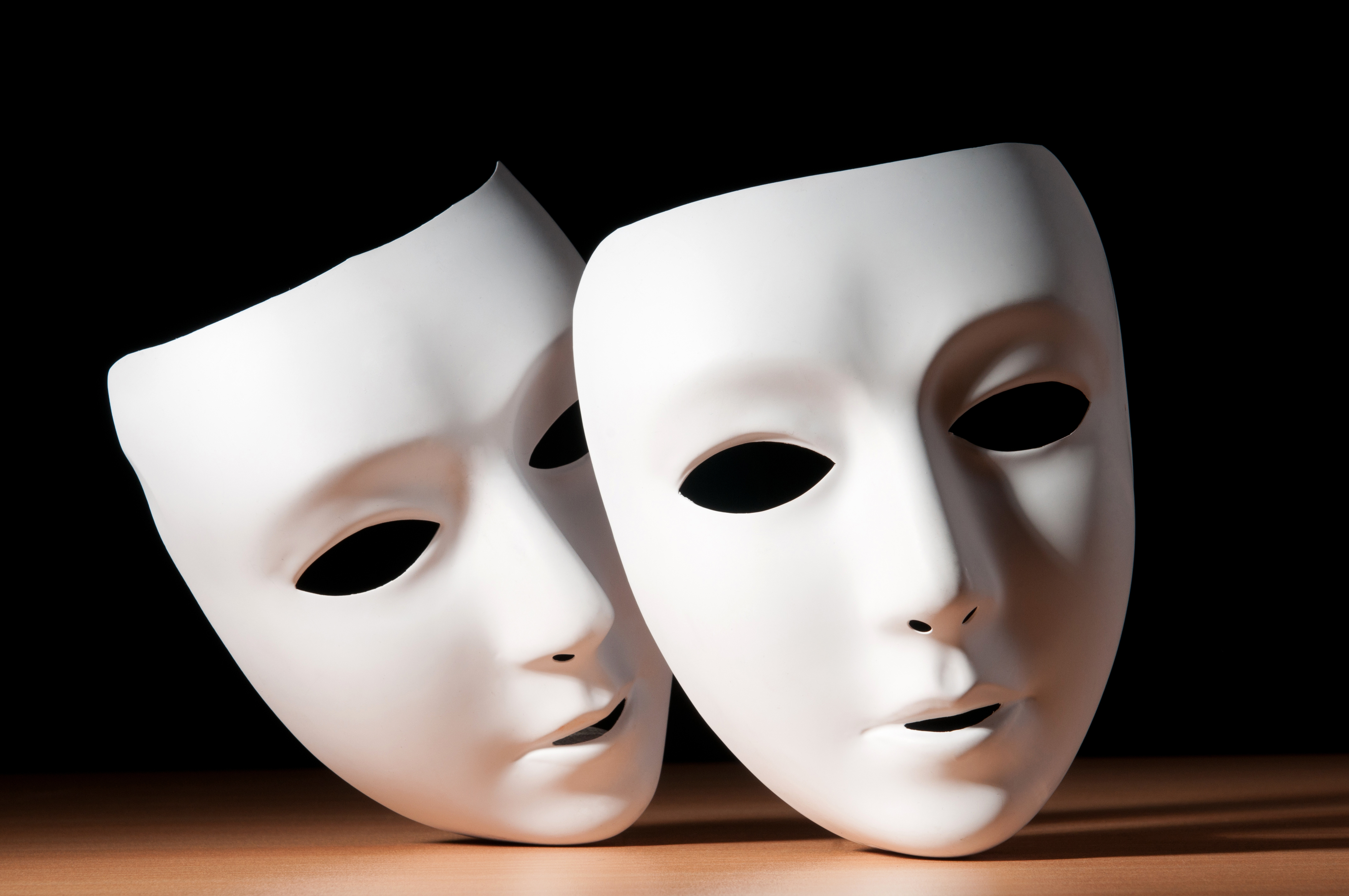 Белая театральная маска. Театральные маски. Красивые театральные маски. Современные маски.