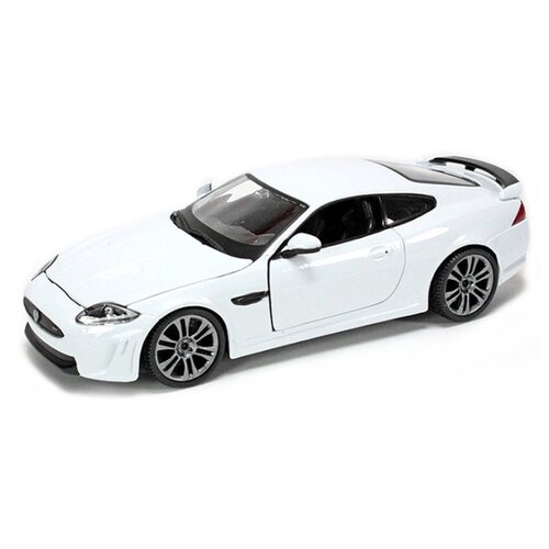 Bburago Машинка металлическая Jaguar XKR-S, 1:24, белая