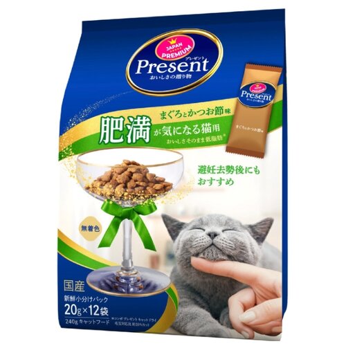 Лакомство для кошек Japan Premium Pet PRESENT с низким содер