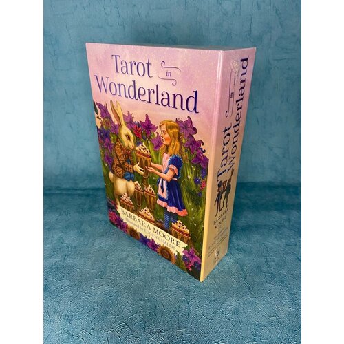 Набор Tarot in Wonderland / Таро в Стране Чудес (78 карт + к