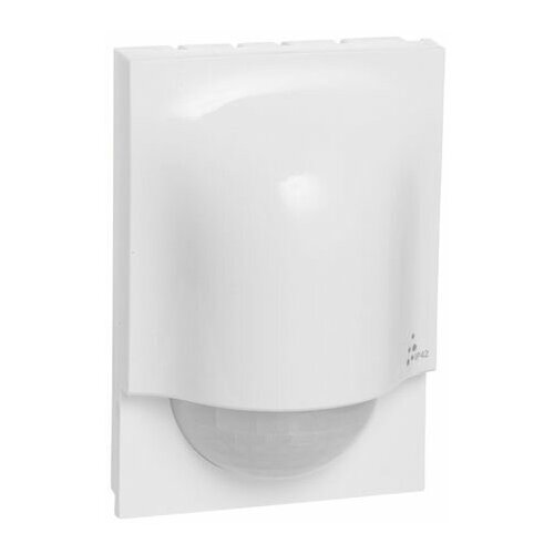 Датчик движения PIR настенный 140° IP42, блистер Lighting Management. Legrand