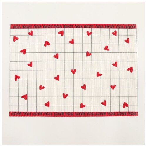 Салфетка на стол Love is