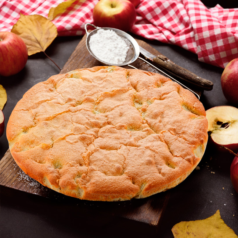 Пироги Шарлотка с яблоками