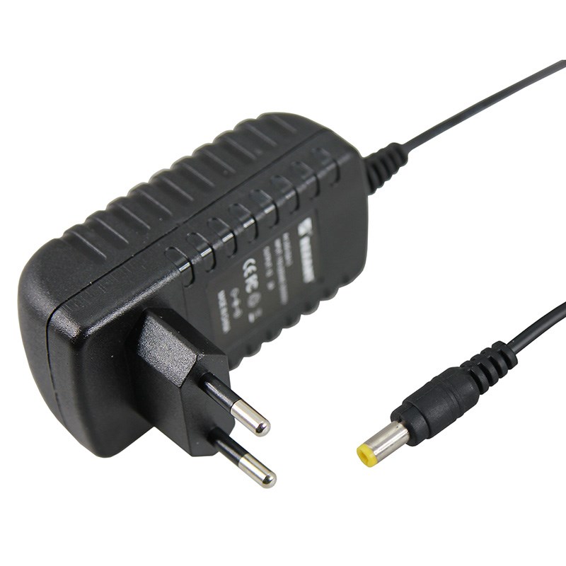 Источник питания Rexant 200-036-5 110-220 V AC/5 V DC, 4 А, 20 W с DC разъемом подключения 5.5х2.1, без влагозащиты (IP23)