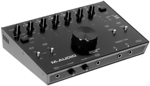 Аудиоинтерфейс M-Audio AIR 192 | 14 AIR192X14XEU 24бит/192кГц, 4xXLR/TRS комбинированных входа с фантомным питанием +48В, 2х1/4 TRS инструментальных