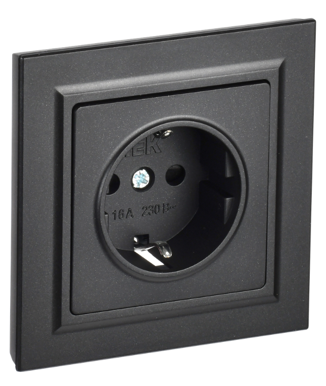 Розетка с заземлением в сборе IEK BR-R14-16-K02-F BRITE с защитными шторками 16А РСР14-1-0-БрЧ Черный