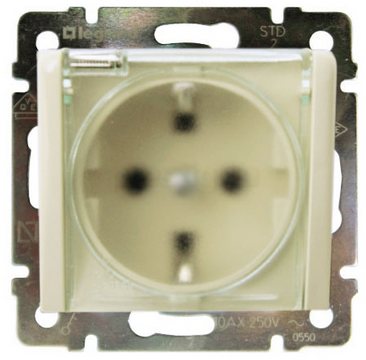 Розетка Legrand 774120 Valena с заземлением, с крышкой и шторками, 2К+3,16А, 250В, IP44 (слоновая кость)