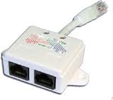 Разветвитель TWT TWT-Y-BRIDGE преобразует один 4-парный порт RJ-45 на входе в два параллельных 4-х парных порта