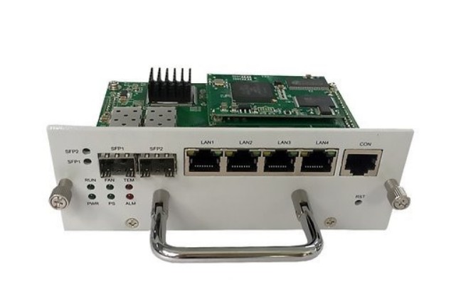 Карта управления QTECH QWM-8000-NMS-1.25U 4*RJ45+2*SFP +1*консоль (поддержка шасси 1,25U)