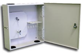 Кросс оптический настенный Lanmaster LAN-FOB-WM-8SC/ST на 8 SC адаптеров, металлический  с замком