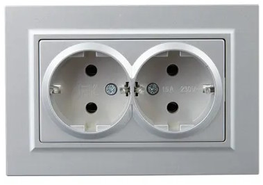 Розетка IEK BR-R21-16-K47-F 2-м СП BRITE РС12-3-БрА 16А в сборе с заземл. без защ. шторок алюм.