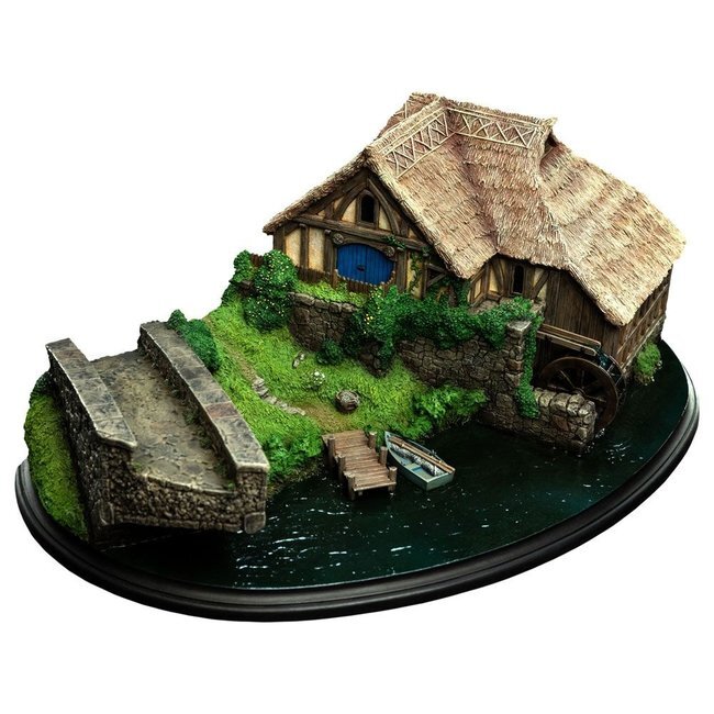 Фигурка в виде домика The Hobbit: Mill and Bridge in Hobbiton