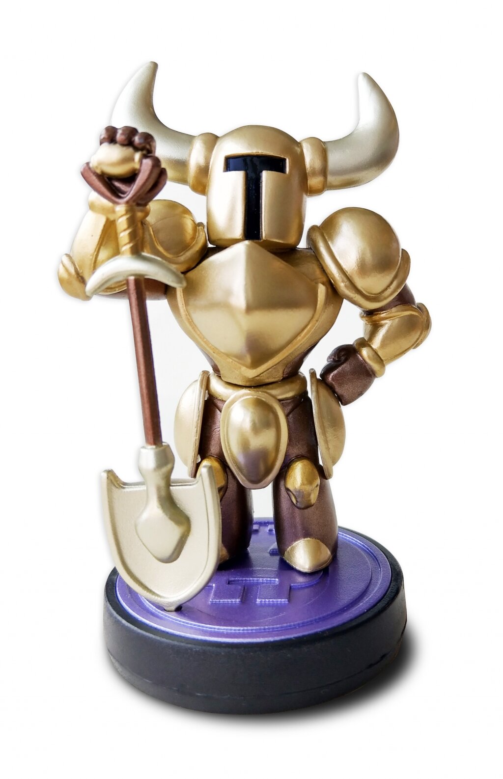 Фигурка Nintendo Amiibo Shovel Knight Treasure Trove: Gold