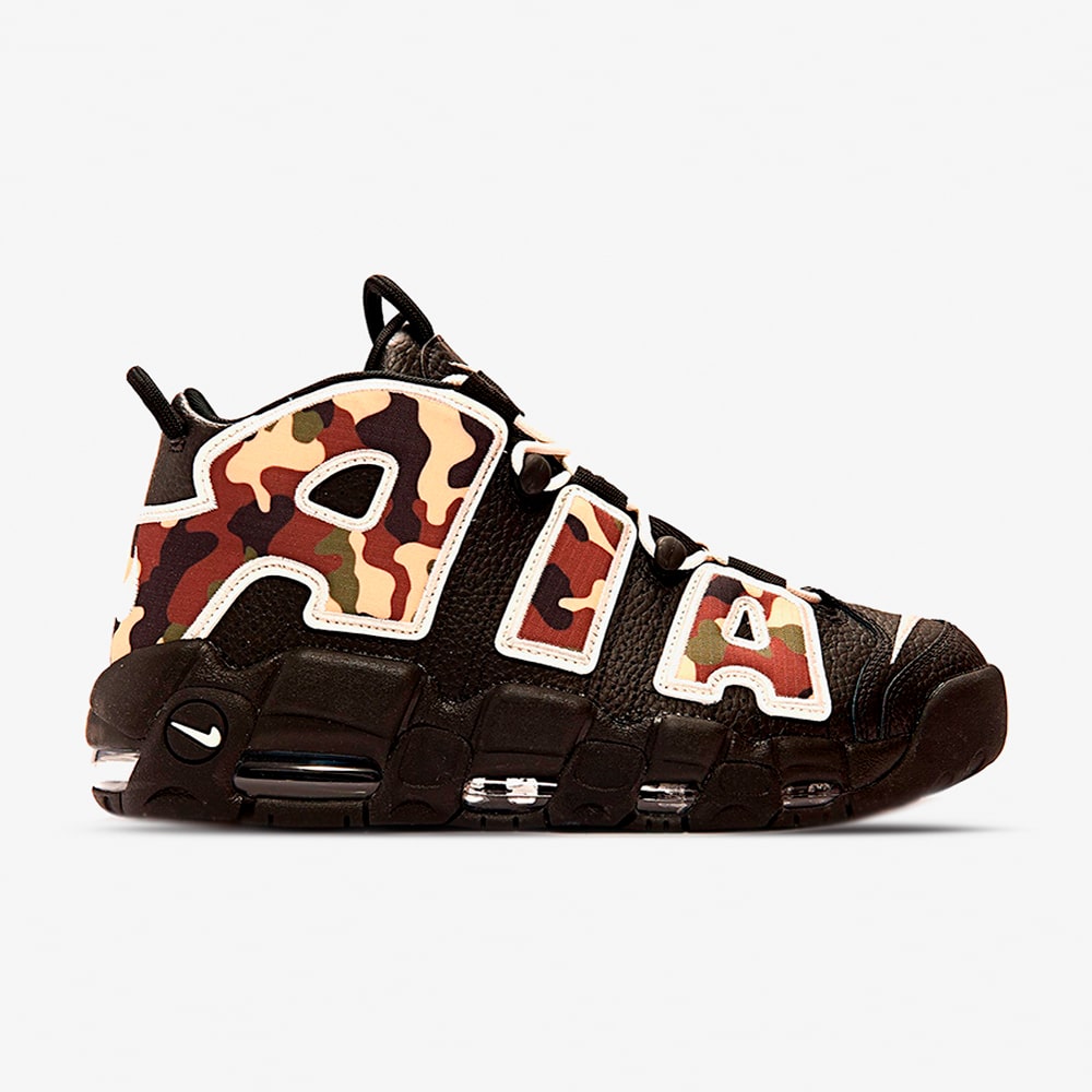 Air More Uptempo 96 Qs, Black/Sail-Lt British Tan-Asparagus