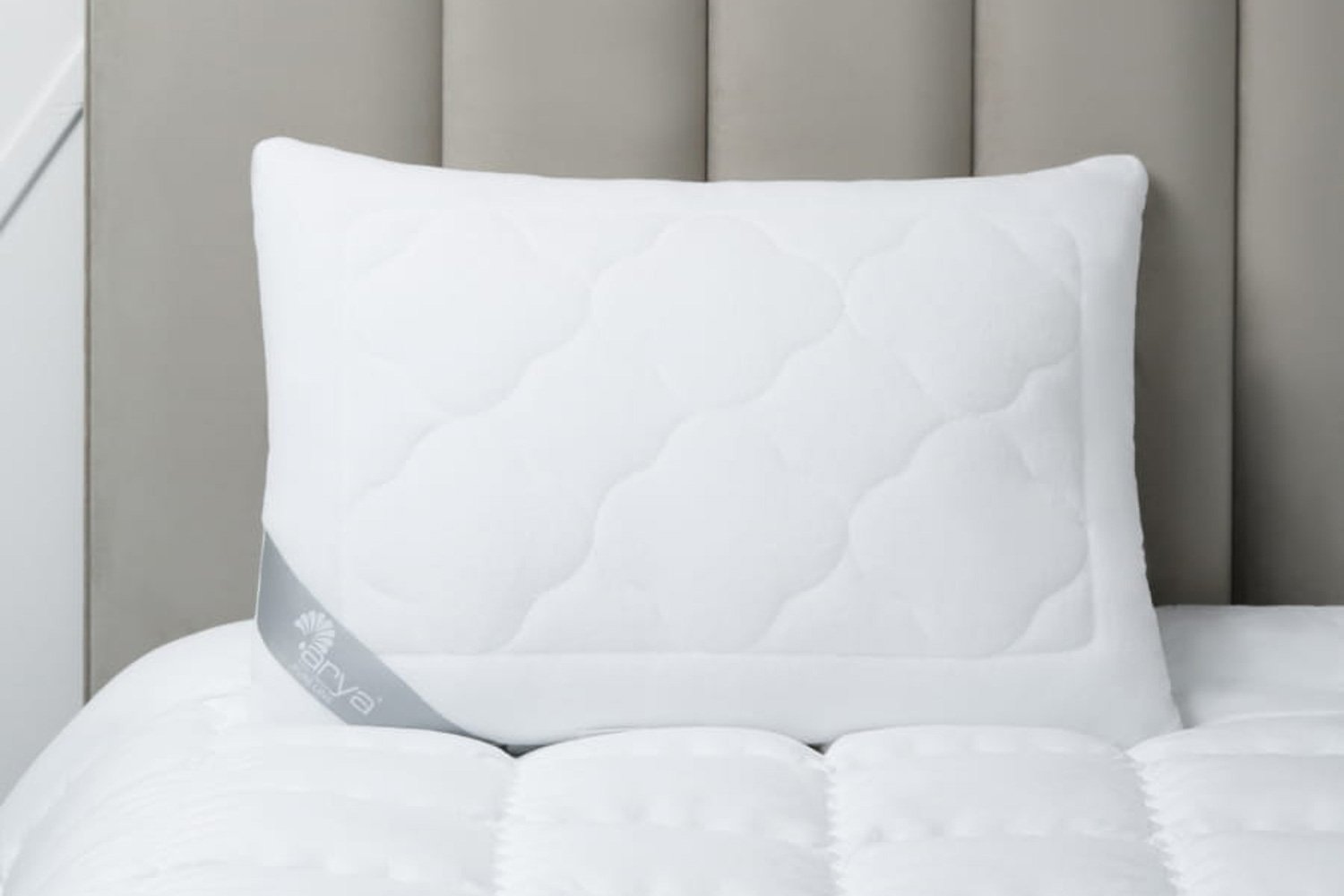 Подушка Pure Line Sophie