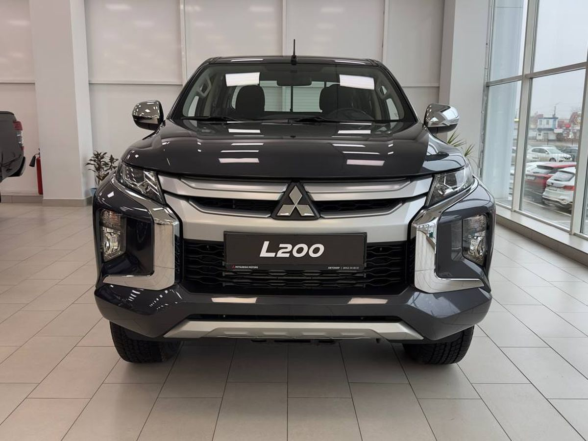 Mitsubishi L200, , 2022