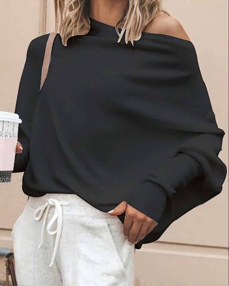 Round Neck Batwing Sleeve Top