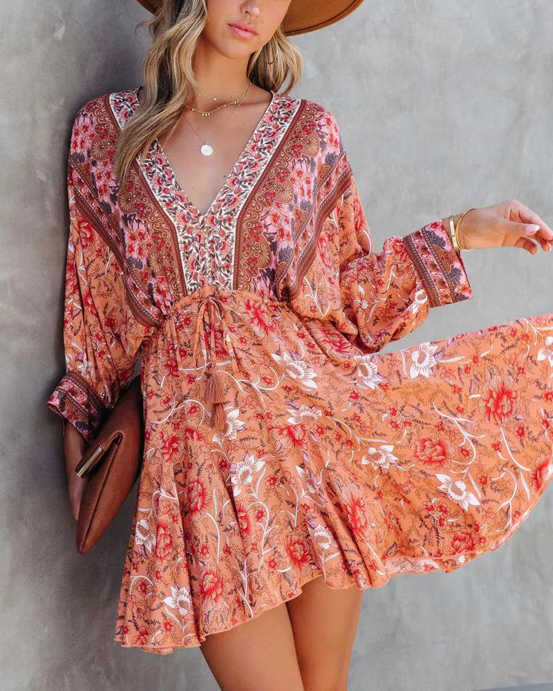 Print Dresses  ChicMe Batwing Sleeve Open Back Floral Print Dress