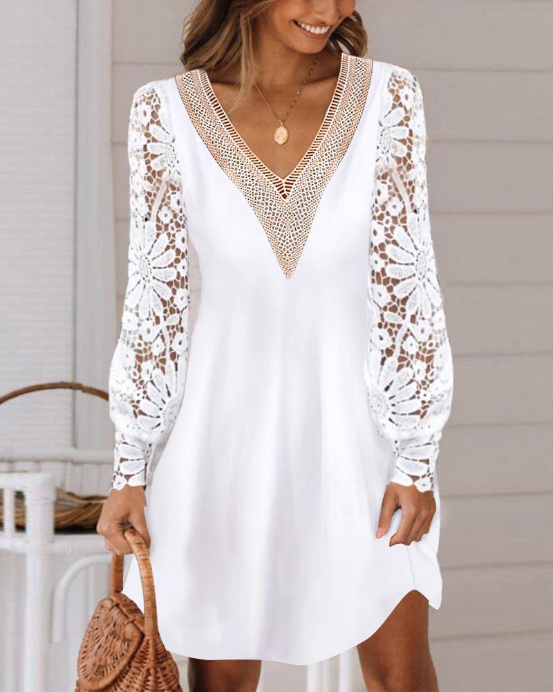 Contrast Lace Lantern Sleeve Casual Dress