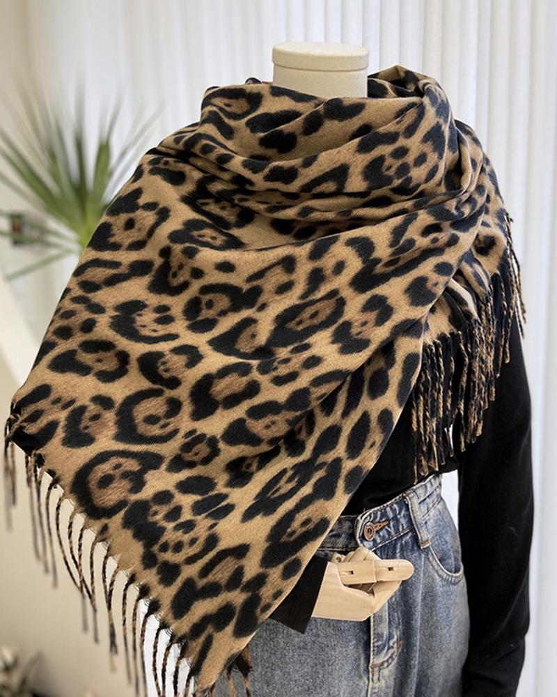 Leopard Tassel Design Thermal Scarf