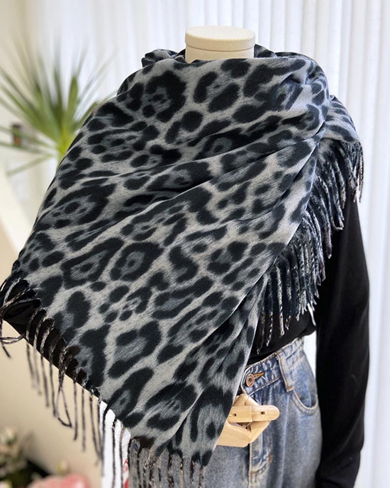 Leopard Tassel Design Thermal Scarf