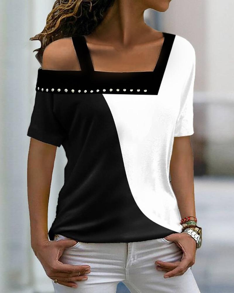 T-shirt & Tees  ChicMe Colorblock Asymmetrical Cold Shoulder Top