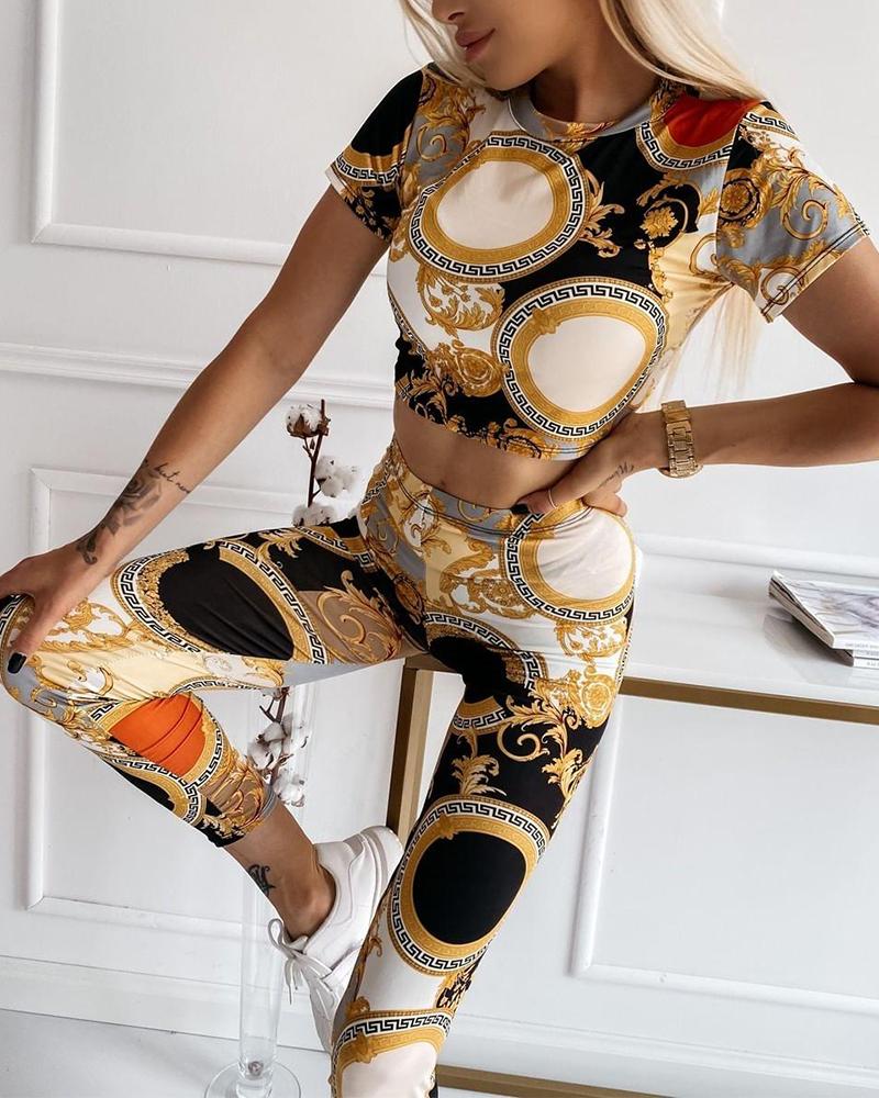 Scarf Baroque Print Crop Top & Pants Set