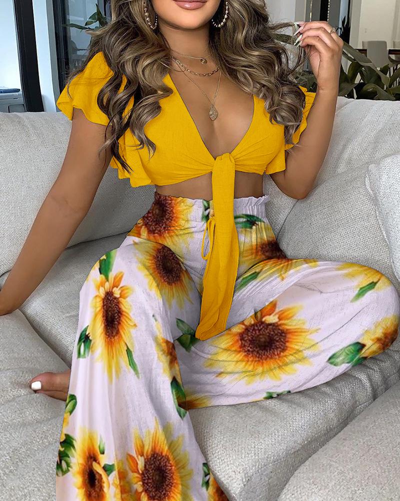 Plain Ruffles Tie Front Top & Sunflower Print Pants Set
