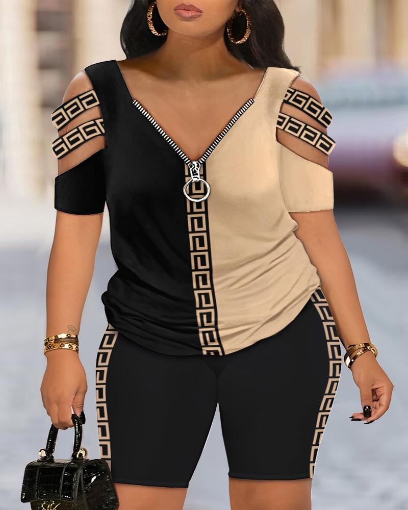 Plus Size Geo Print Colorblock Top & Shorts Set