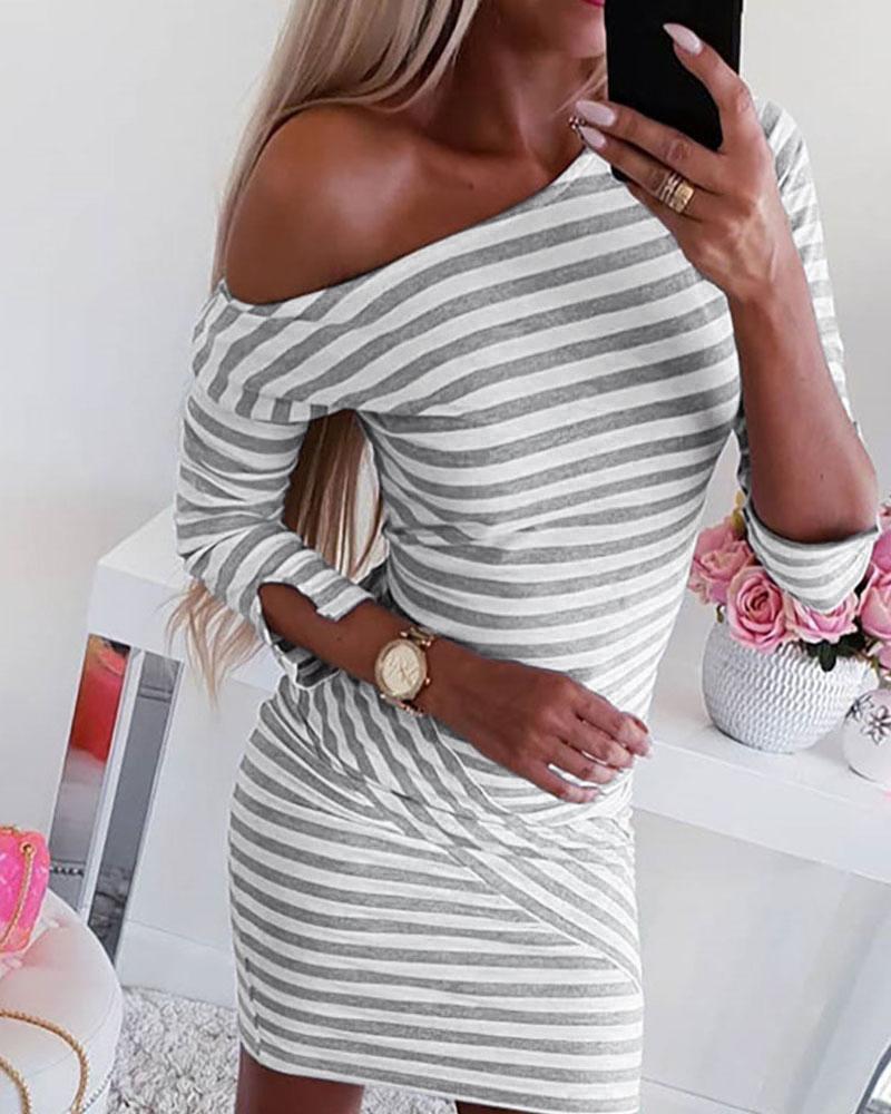 Striped Print Slit Half Sleeve Casual Dress