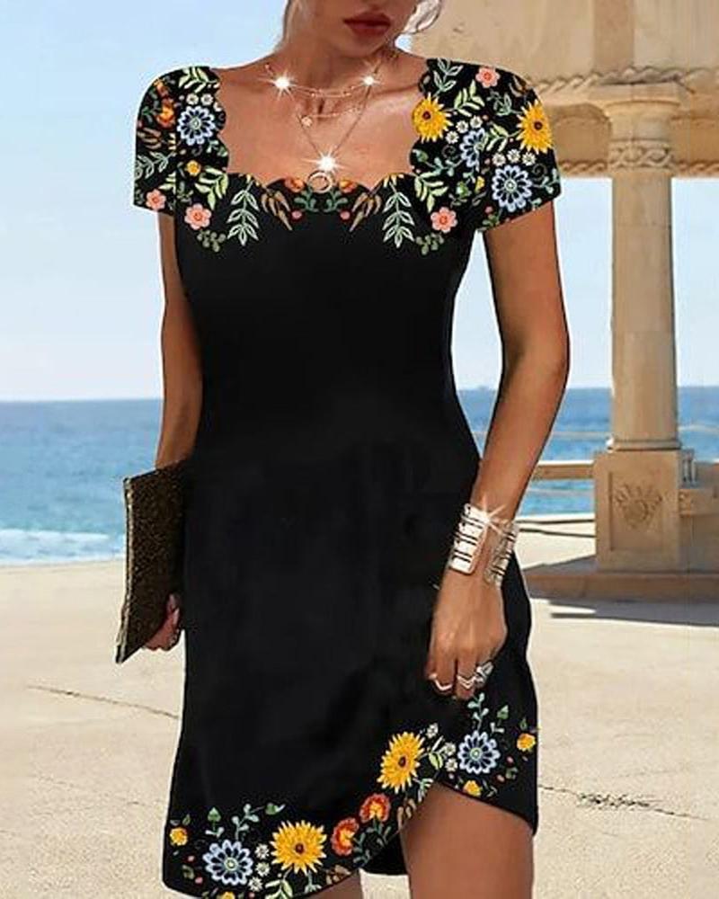 Floral Print Scallop Trim Square Neck Casual Dress