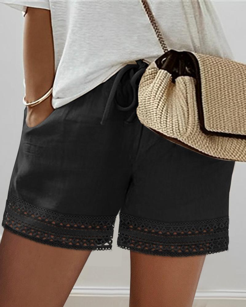  Lace Patch Pocket Design Drawstring Shorts