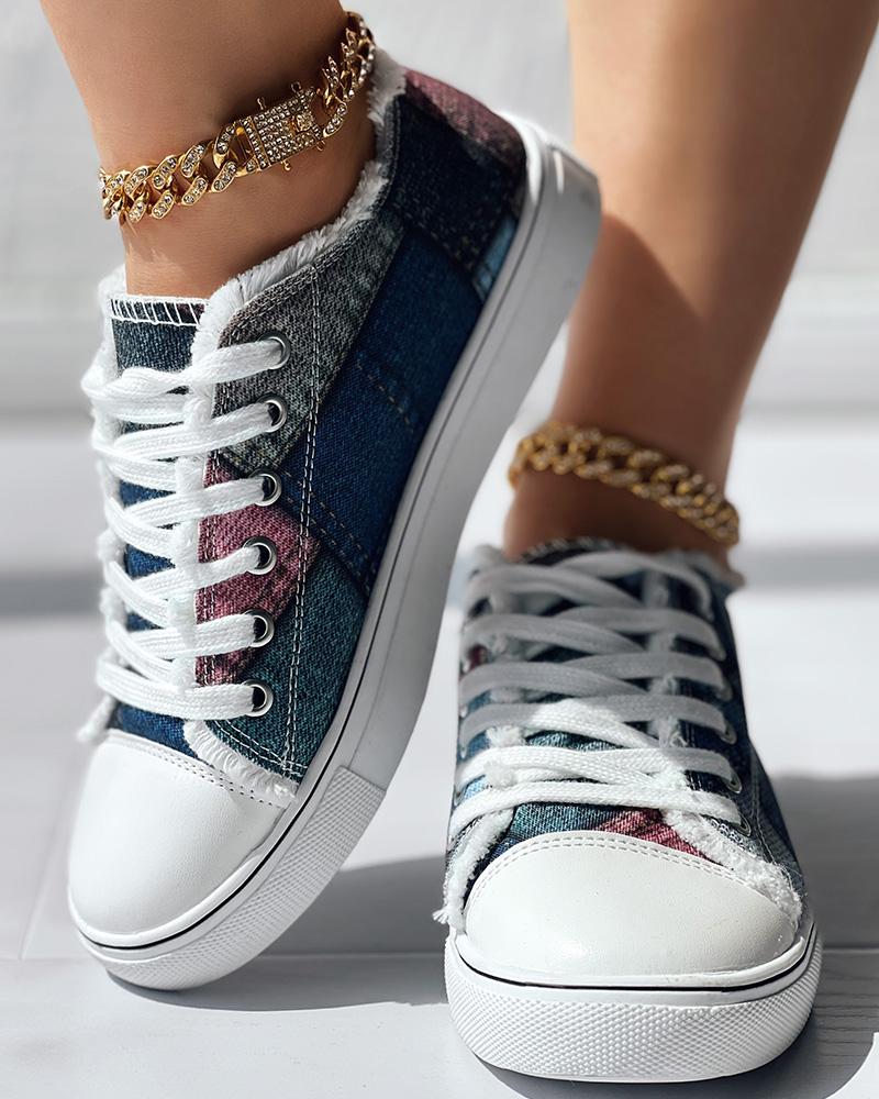 Denim Look Print Eyelet Lace-up Raw Hem Sneakers