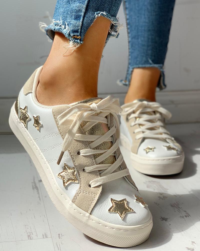 Star Design Casual Lace-Up Sneakers