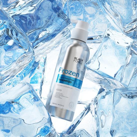 Шампунь Black Foret Frozen Hair Loss Symptoms Relief 500 мл Выберите 1 из 2 типов (Прохладное и глубокое очищение, укрепление и баланс кожи головы) Blackforet Frozen Scalp Strengthening & Balance