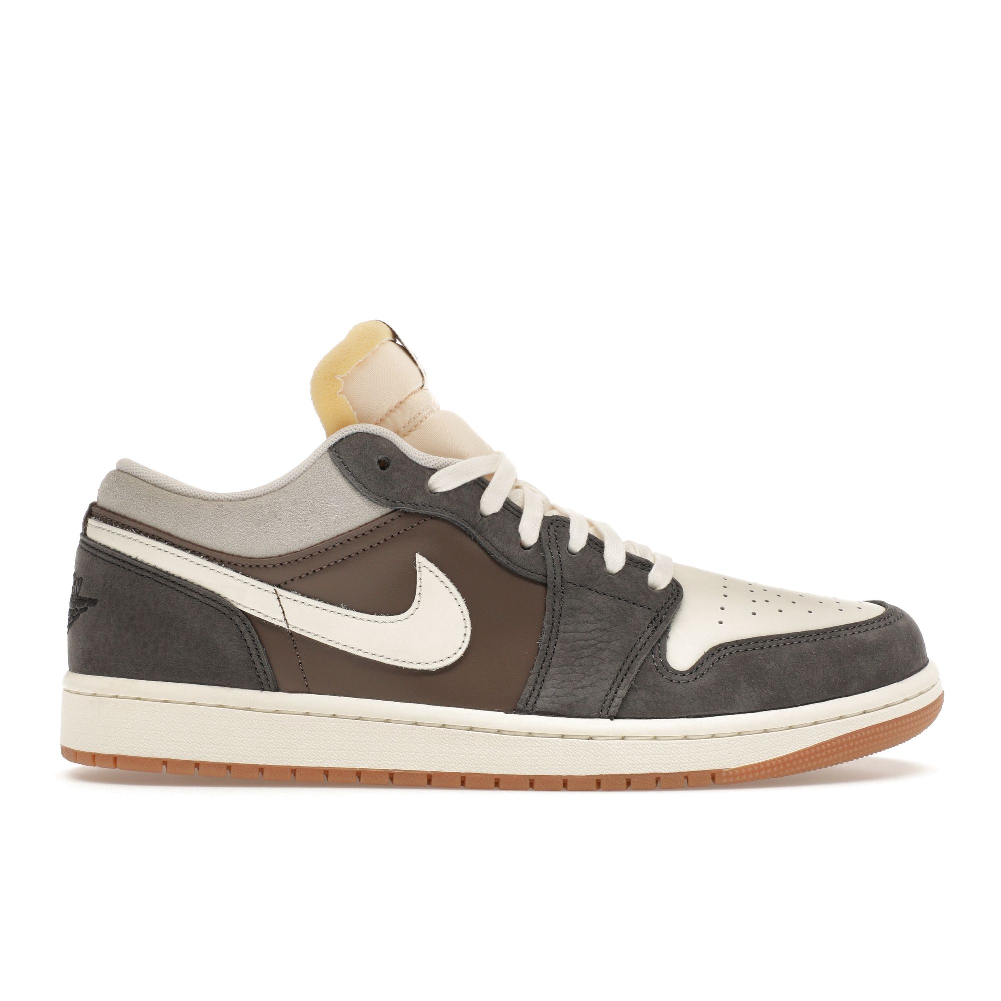 Кроссовки унисекс Air Jordan 1 Low SNKRS Day Korea 2023 Белые FD0399-004 36