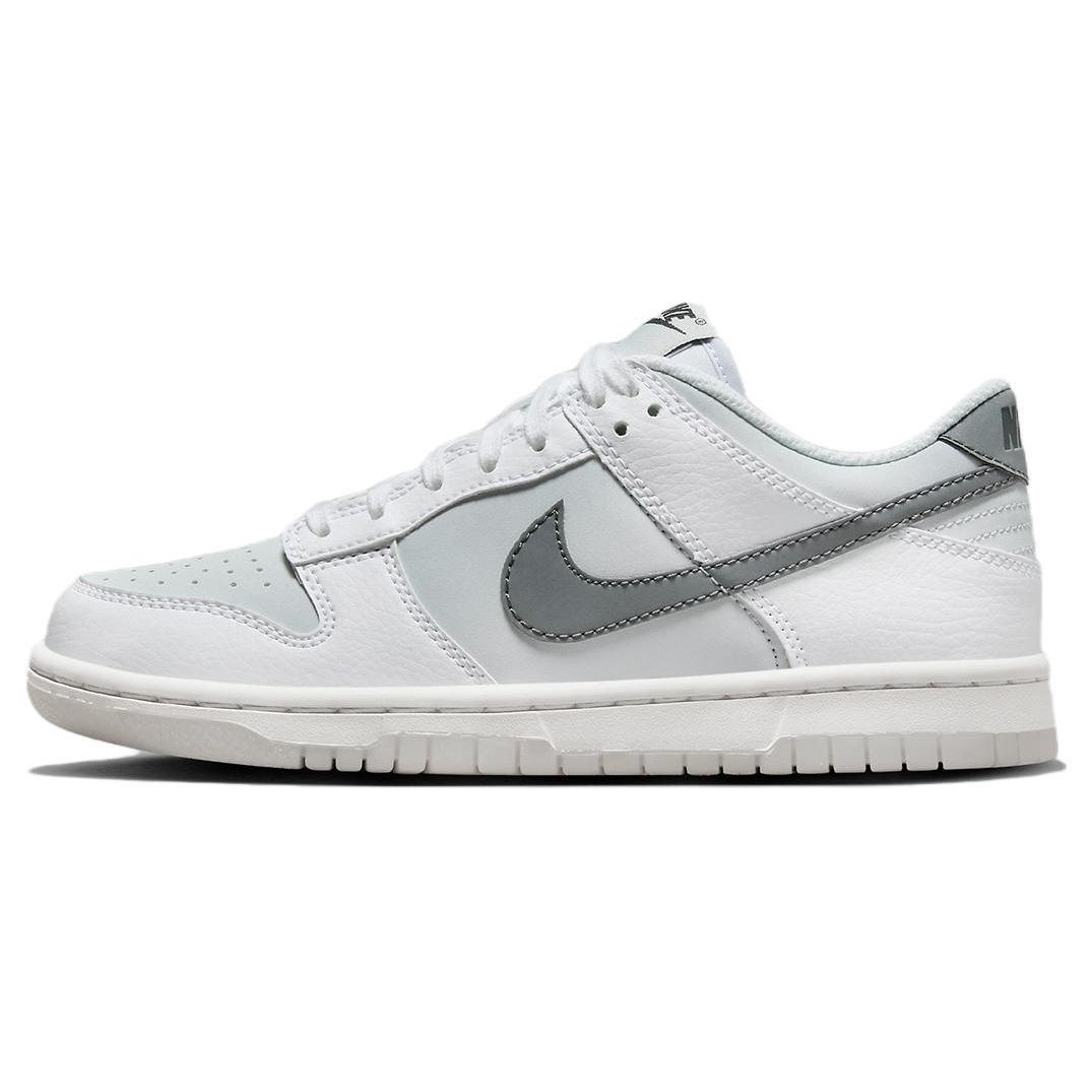 Детские кроссовки Nike Dunk Low GS Reflective Swoosh Белый футбольно-серый Pure-Platinum FV0365-100 39
