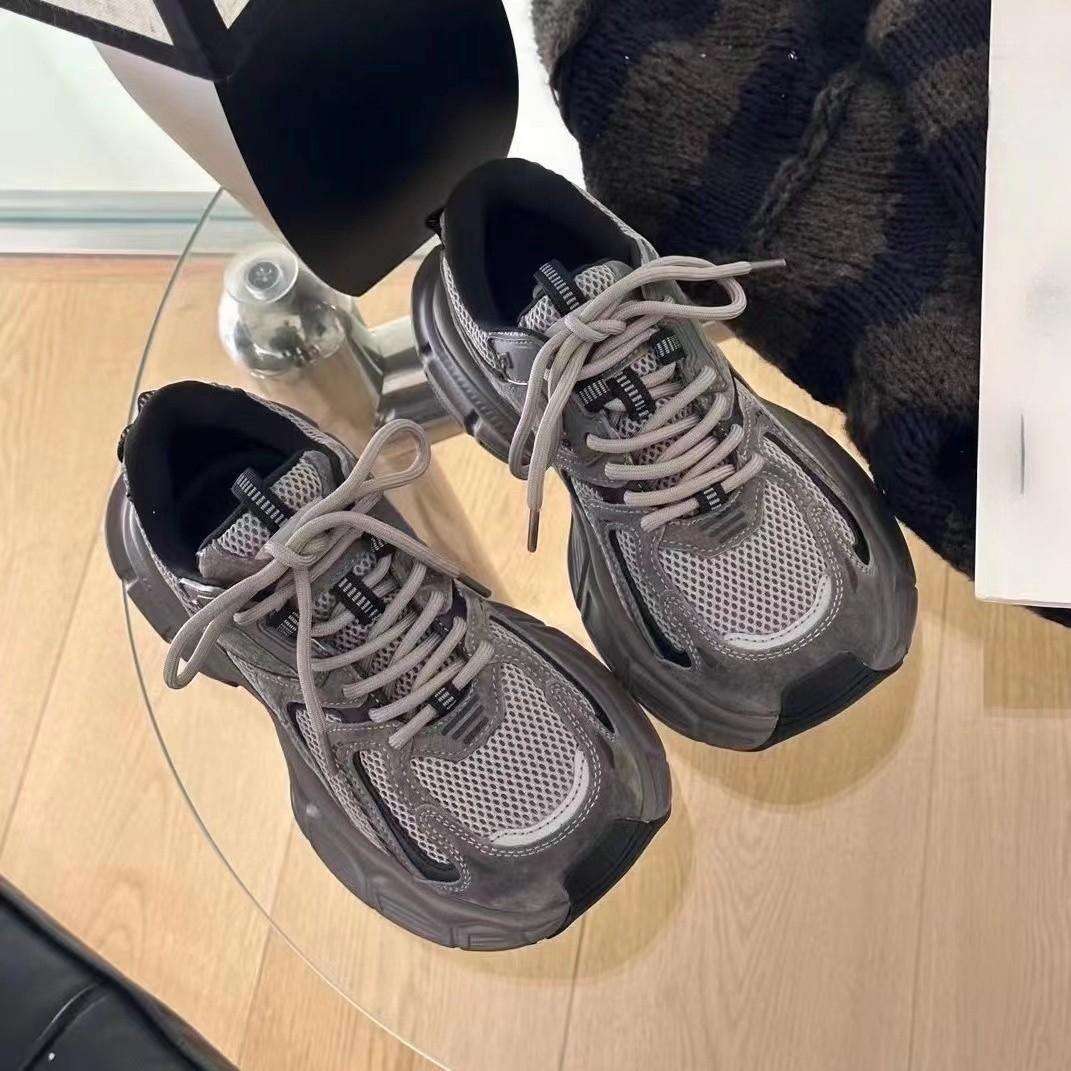 Туфли на платформе Dad Shoes. Женские новые весенние и осенние туфли. Покажите свои ножки. Маленькие и универсальные повседневные спортивные туфли в стиле ретро. 35 серый